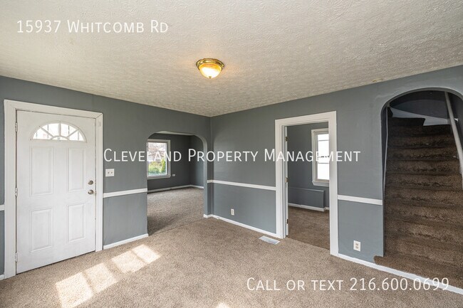 Foto del edificio - 15937 Whitcomb Rd