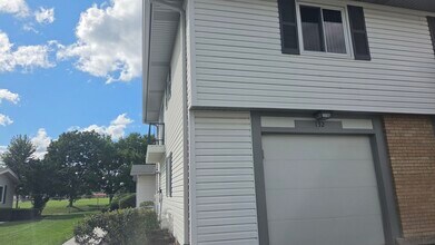 Building Photo - 132 Nauset Ln