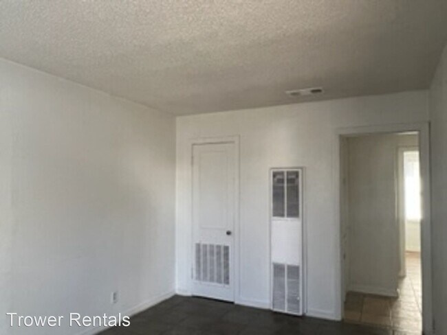 Building Photo - 2 br, 1 bath House - 304 E 31st