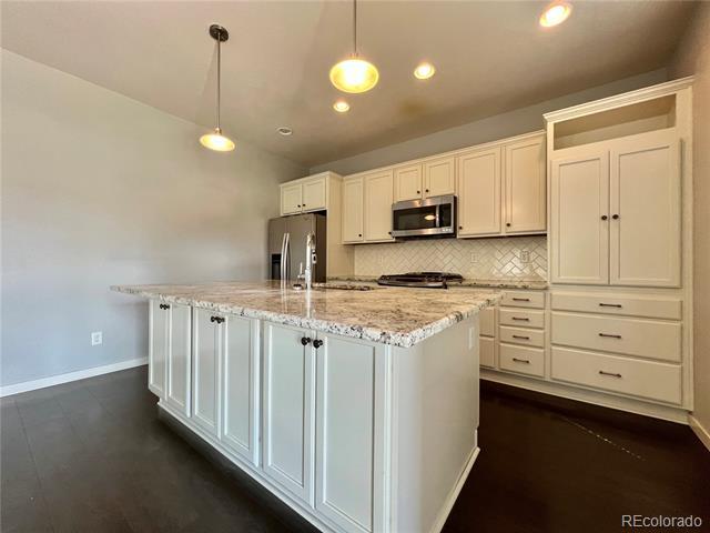 Building Photo - 14000 Touchstone Point
