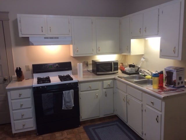 KITCHEN - 124 N 38th Ave