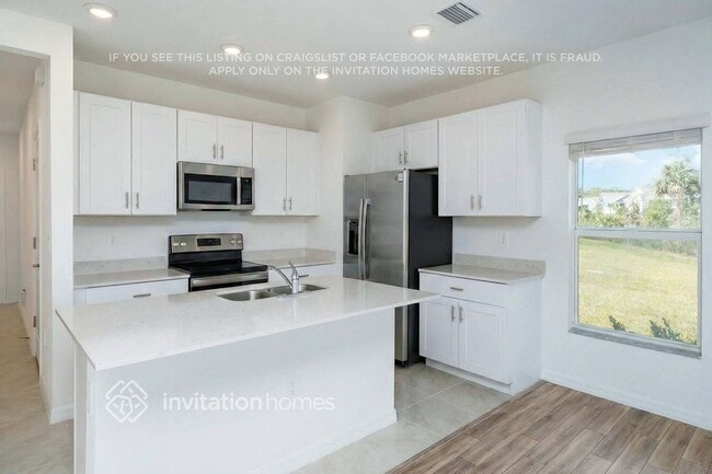 Foto del edificio - 2543 Riverfield Rd