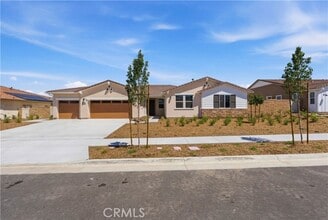 Building Photo - 11647 Saddleback Dr
