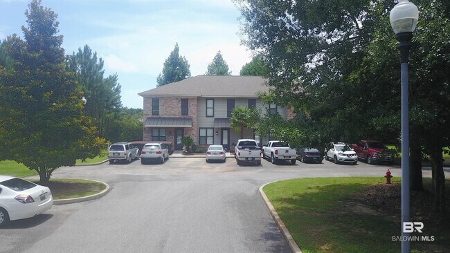 Foto del edificio - 109 Cody Ln