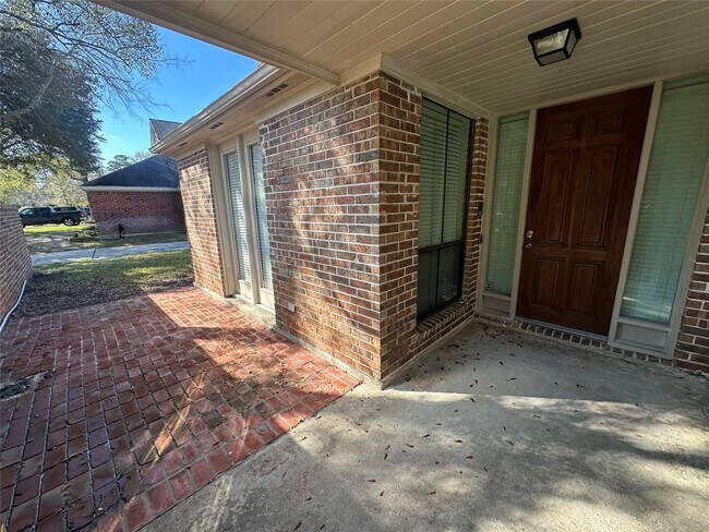 Foto del edificio - 7710 Post Bridge Rd