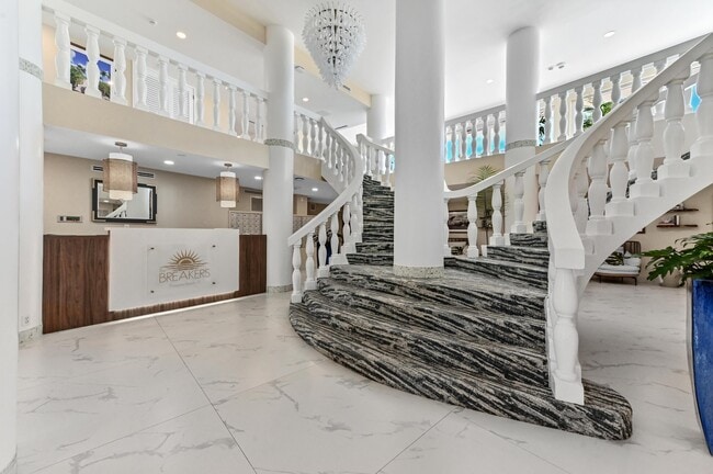 Foto del edificio - 710 N Ocean Blvd