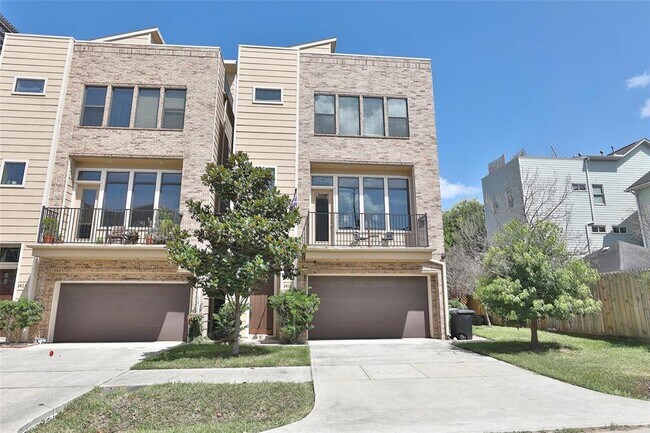 Foto del edificio - 1416 Holly St