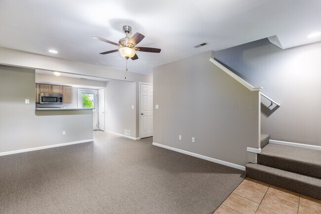 Building Photo - 3912 Arctic Fox Dr