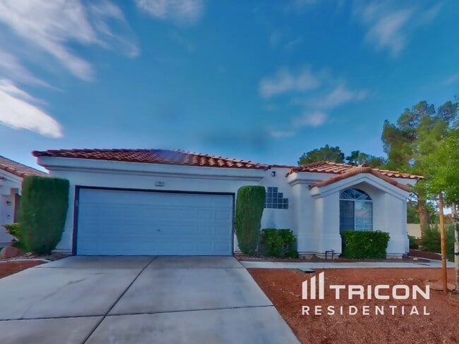 Building Photo - 7793 Verde River Way