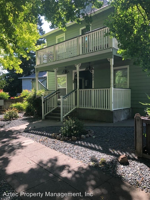 385 E 12th St, Chico, CA 95928 Room for Rent in Chico, CA