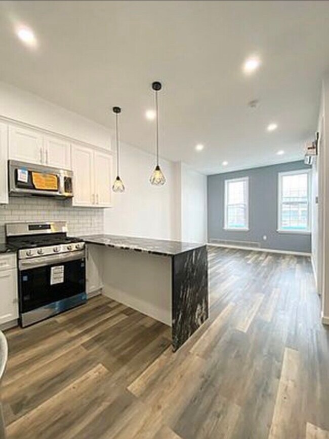 Foto del edificio - 117 Wyckoff Ave
