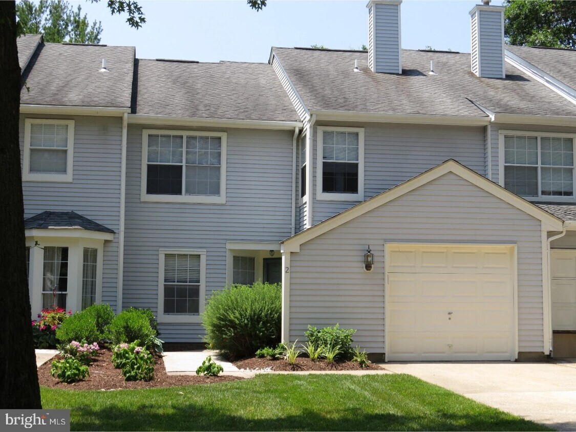2 Colebrook Ct, Princeton, NJ 08540 Townhome Rentals in Princeton NJ