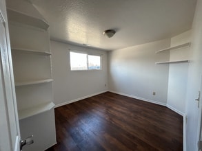 Building Photo - 824 W Custer St Building Photo - 824 W Custer St