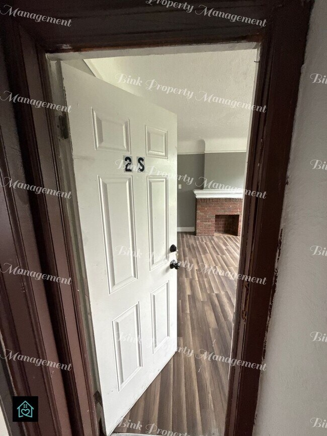 Foto del edificio - 14814 Sussex St