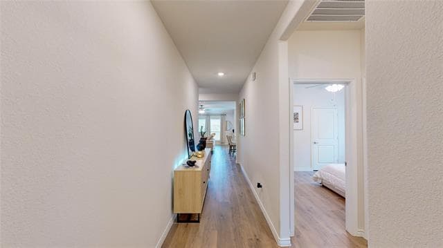 Building Photo - 2826 Moccasin Ln
