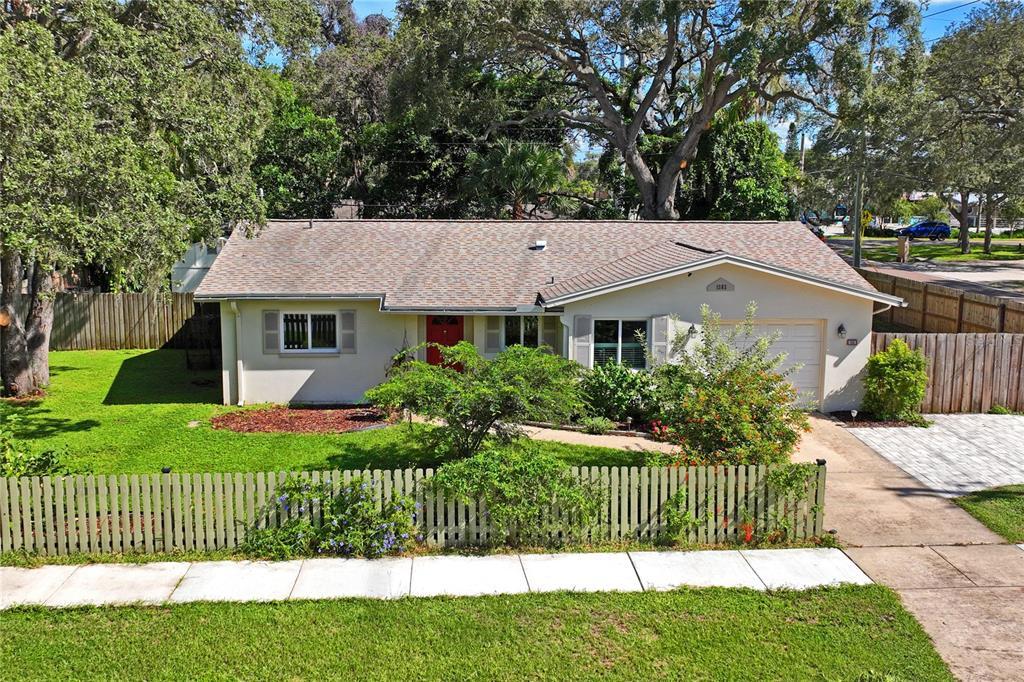 Primary Photo - 1282 Palm St