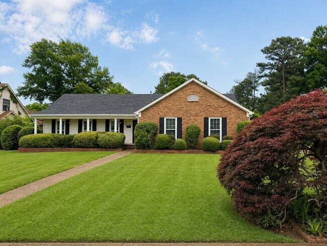 Foto del edificio - 2148 Riverdale Rd