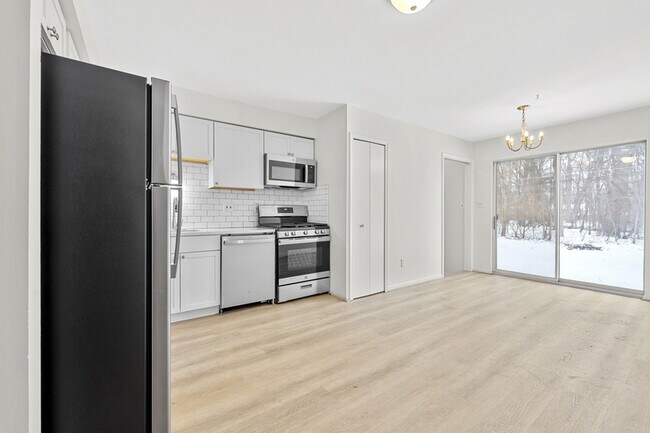 Foto del edificio - 38198 Hixford Pl