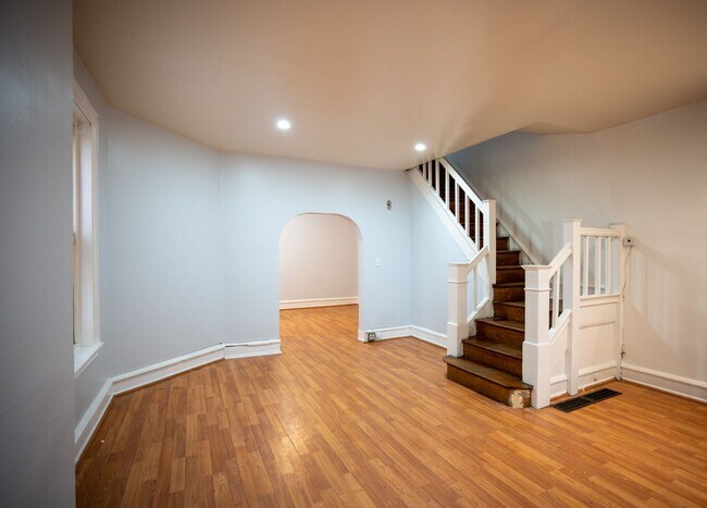 Building Photo - Cobbs Creek area nice 4 bedroom unit
