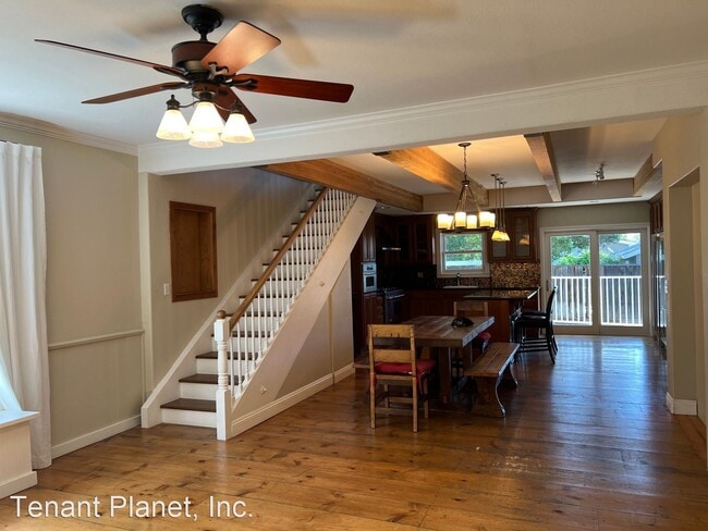 Building Photo - 3 br, 2 bath House - 4383 2nd St