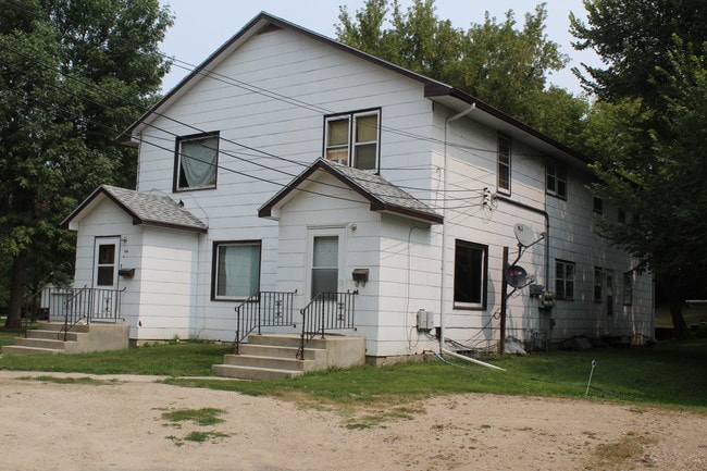 Front - 316 1st St NW
