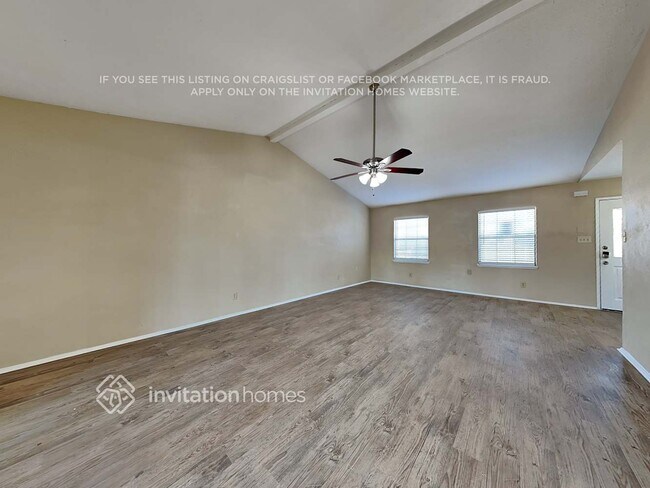 Foto del edificio - 419 Timberbend Trail