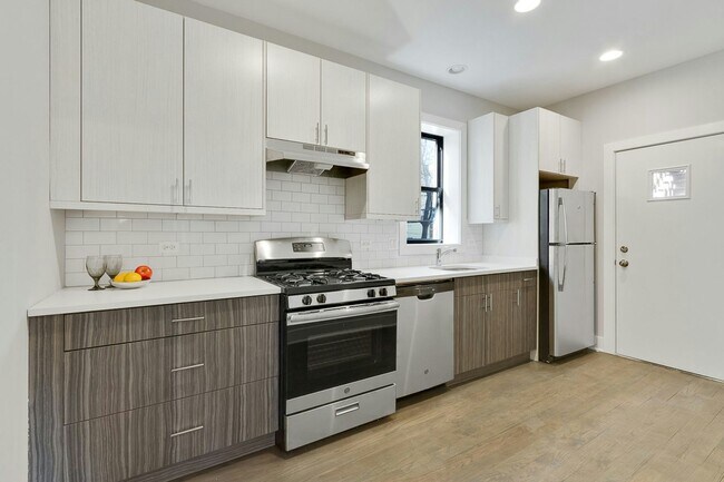 Building Photo - 2626.5 N Rockwell St