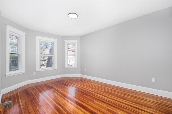Foto del edificio - 290 Summit Ave