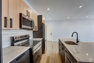 Building Photo - 1112 E Berks St