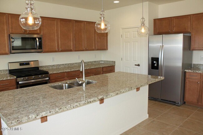 Foto del edificio - 2319 E Harwell Rd