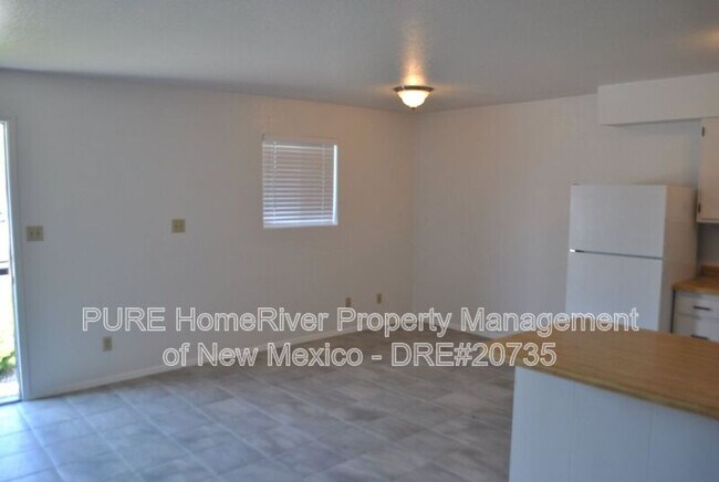 Foto del edificio - 1707 E 23rd St