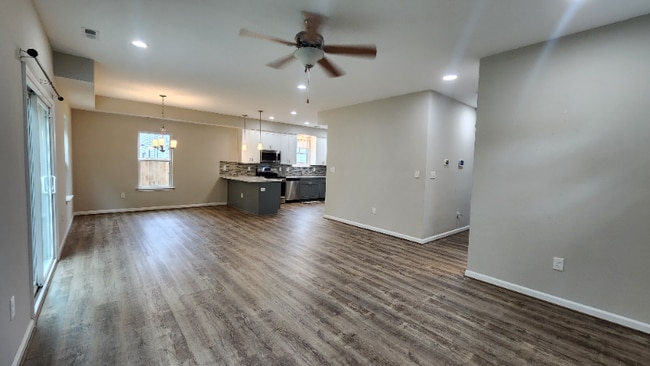 Building Photo - 109 Cabernet Rd