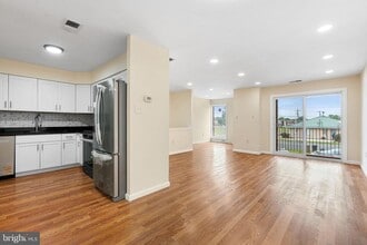 Building Photo - 3281 Red Lion Rd