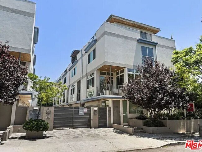 Foto del edificio - 6728 W Hepburn Way