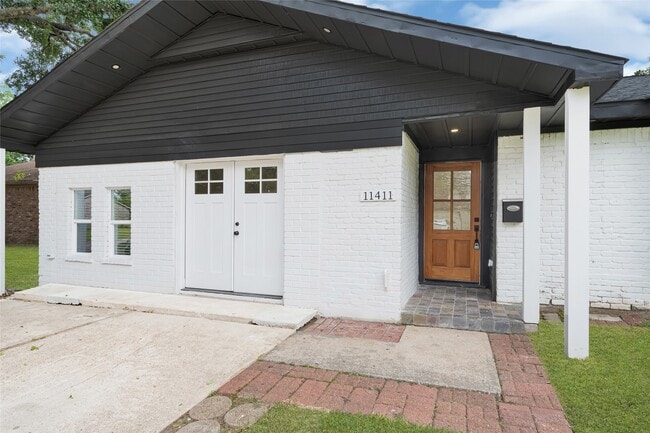 Building Photo - 11411 Sagehurst Ln