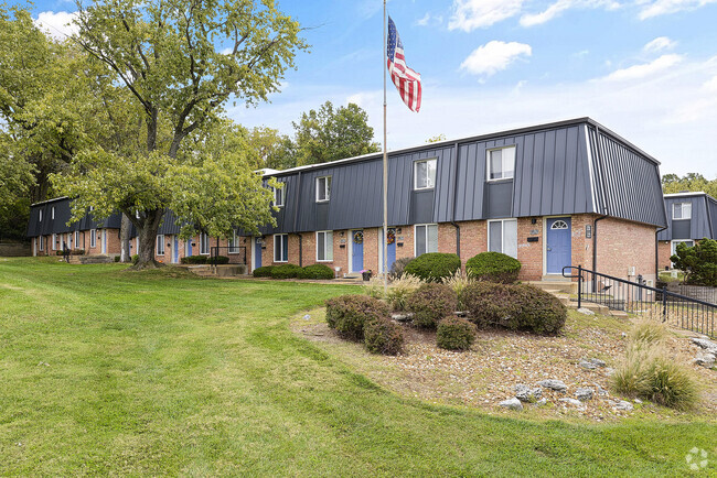 Building Photo - Westport Crossing Apartments