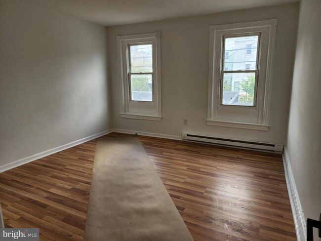 Foto del edificio - 517 N Elliger St