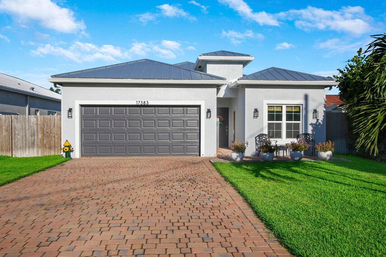 17583 Carver Ave, Jupiter, FL 33458 House for Rent in Jupiter, FL