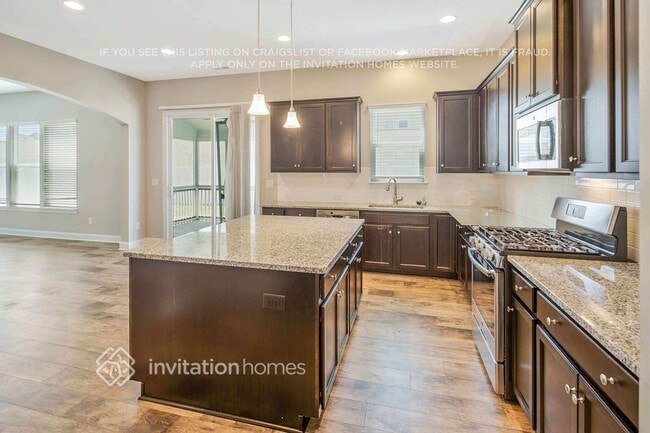 Foto del edificio - 1400 Thessallian Ln