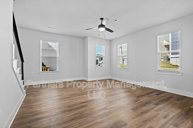 Building Photo - 3068 W Salida Ln