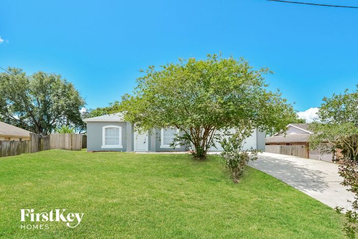 Foto principal - 805 Cheriton St