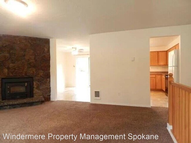 Building Photo - 3 br, 2 bath House - 1320 S Robinhood St.