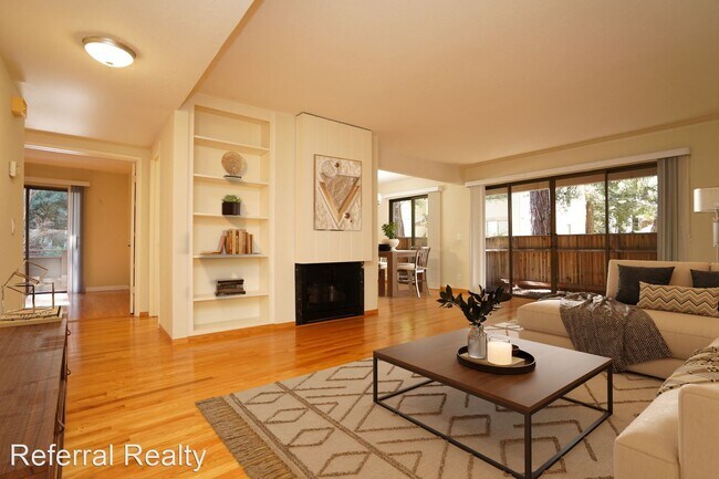 Foto del edificio - 3 br, 2 bath House - 20800 4th St. #1