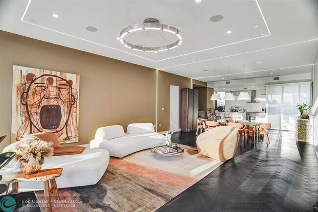 Building Photo - 20 Isle of Venice Dr