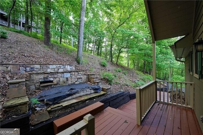 Building Photo - 127 Columbine Dr