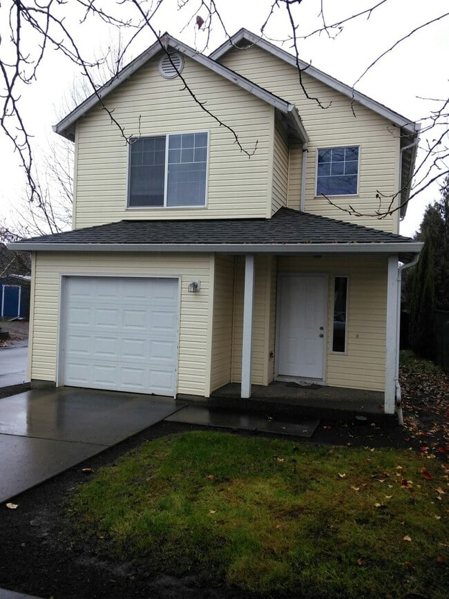 Building Photo - (872) Easy Street House - 3 Bedroom / 2.5 ...
