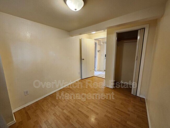 Foto del edificio - 5303 Eielson St
