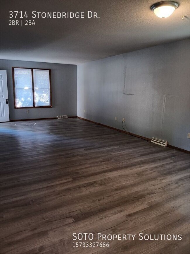 Foto del edificio - 2 BD / 2 BA Stonebridge Subdivision