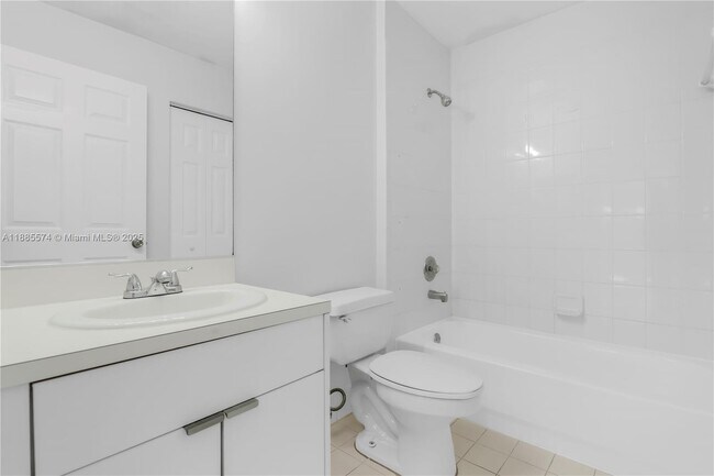 Foto del edificio - 3224 SW 175th Ave