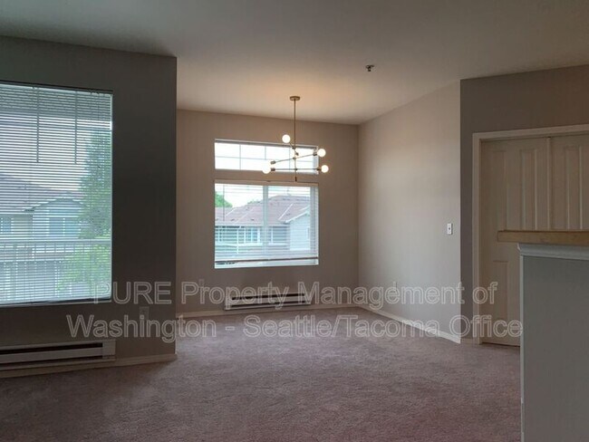 Foto del edificio - 6127 Hazel Loop SE